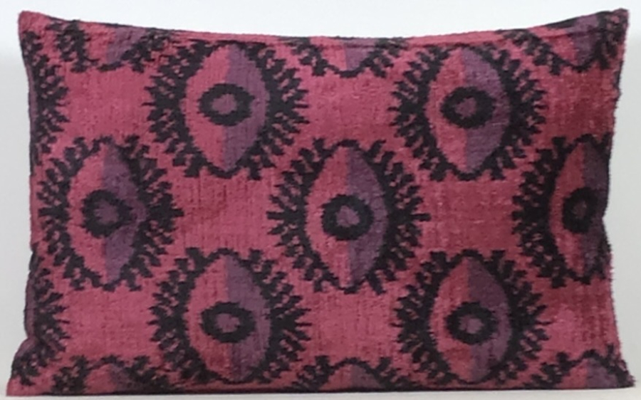 Velvet Pillow ( 40 x 60 cm )