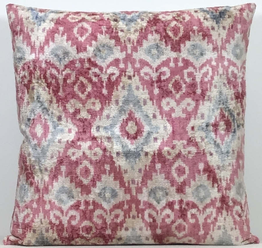 Velvet Pillow ( 60 x 60 cm )