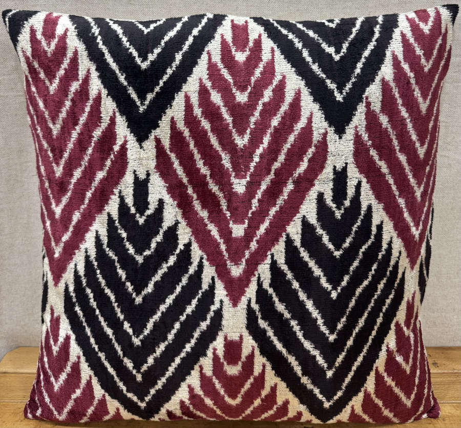 Velvet Pillow ( 50 x 50 cm )