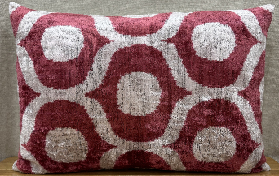 Velvet Pillow ( 40 x 60 cm )