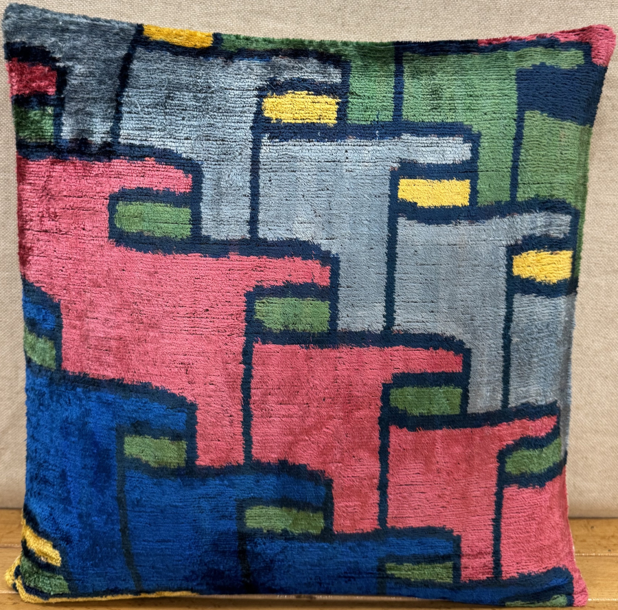 Velvet Pillow ( 40 x 40 cm )