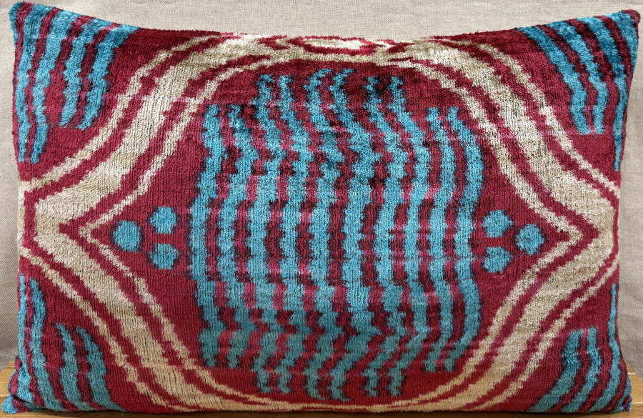 Velvet Pillow ( 40 x 60 cm )