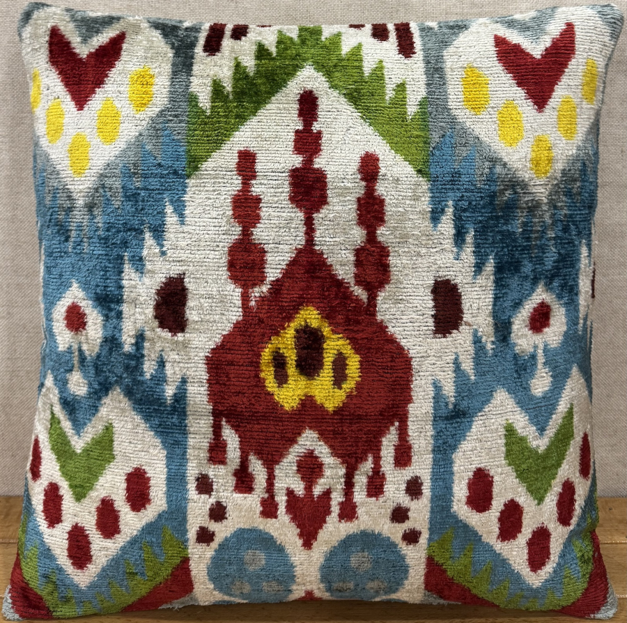 Silk Velvet Pillow ( 40 x 40 cm )