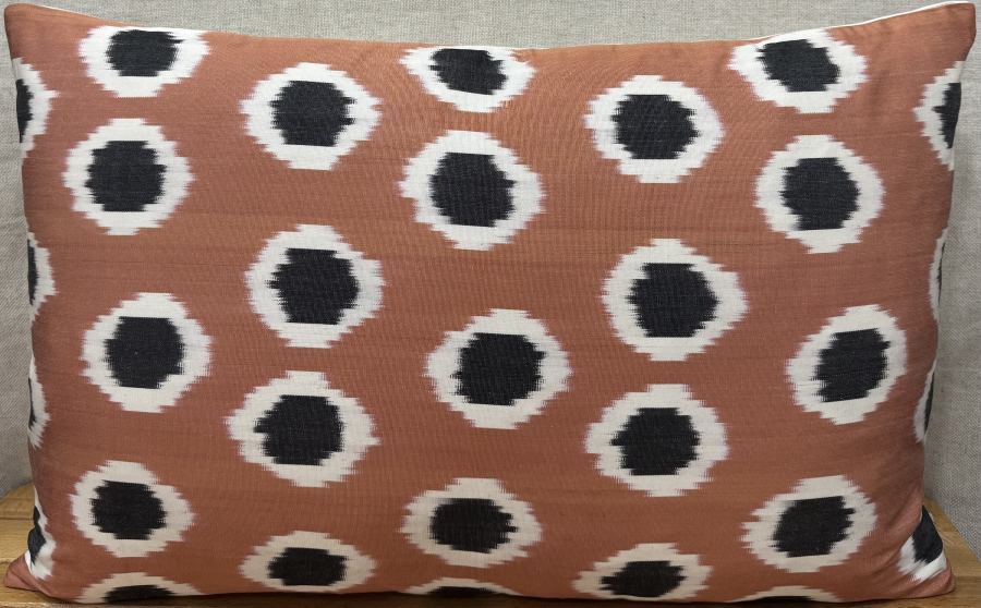 Silk ikat Pillow ( 40 x 60 cm )