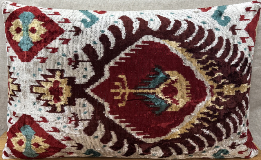 Silk Velvet Pillow ( 40 x 60 cm )