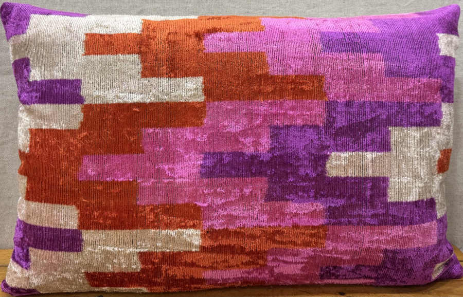 Silk Velvet Pillow ( 40 x 60 cm )