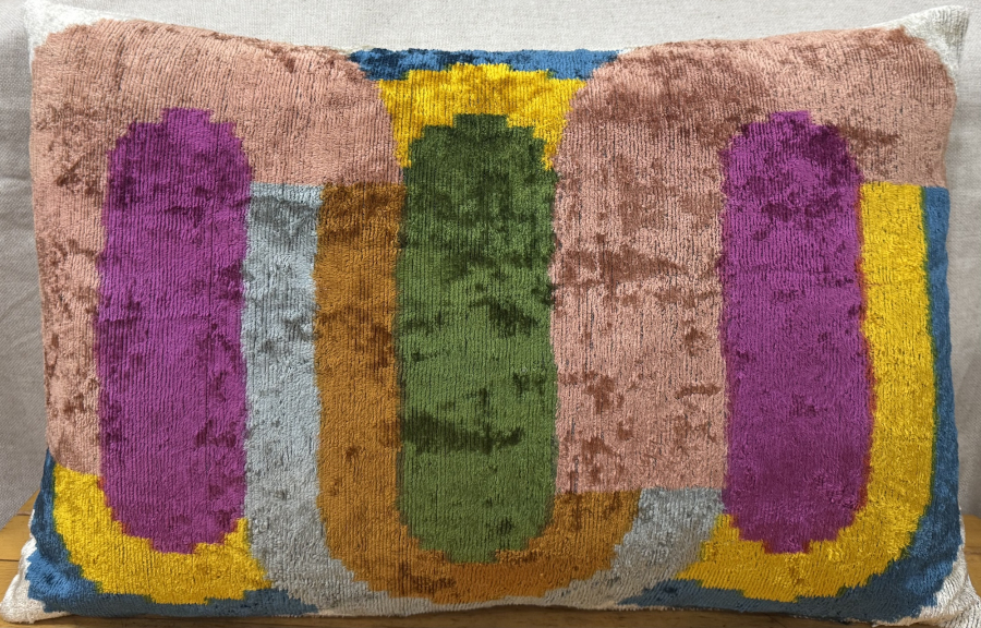 Silk Velvet Pillow ( 40 x 60 cm )