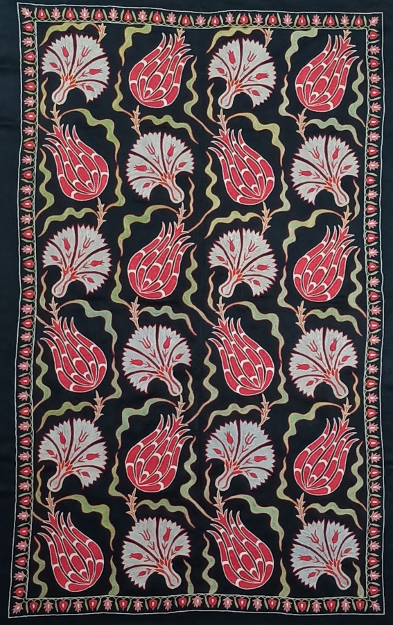 Suzani ( 100x 150 cm )