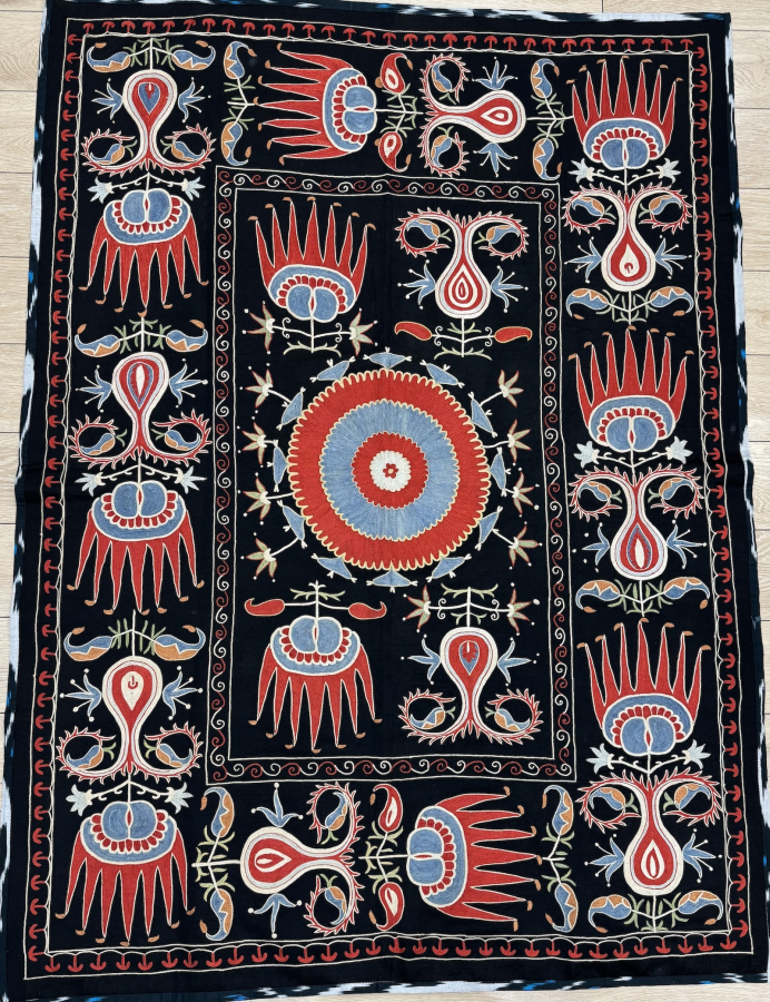 Suzani ( 105x 145 cm )