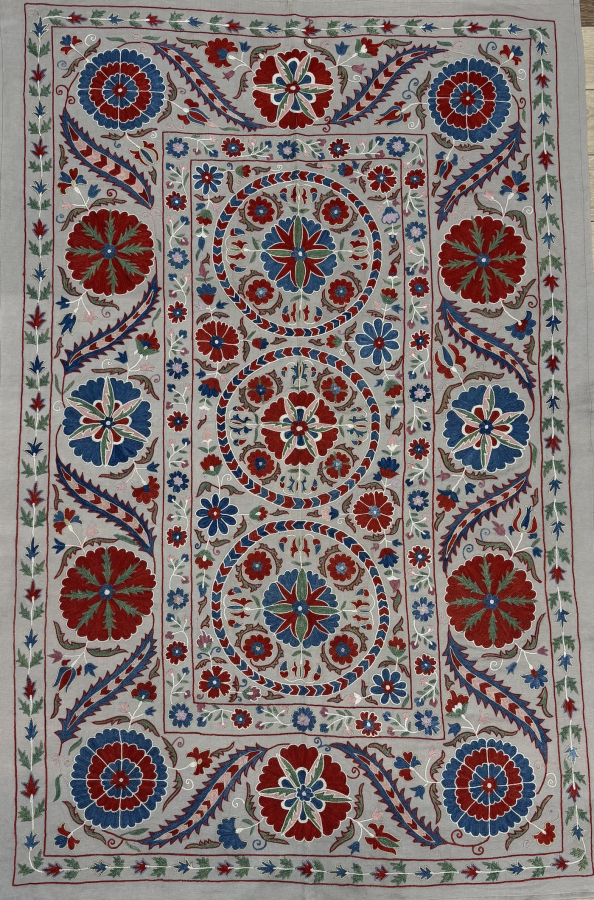 Suzani ( 105x 165 cm )