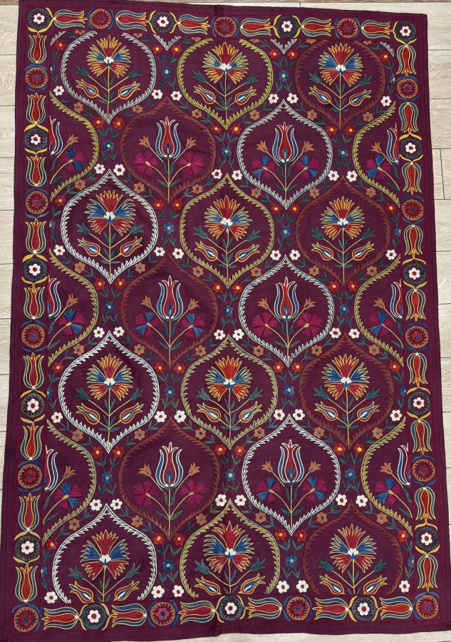 Suzani (105x 155 cm )