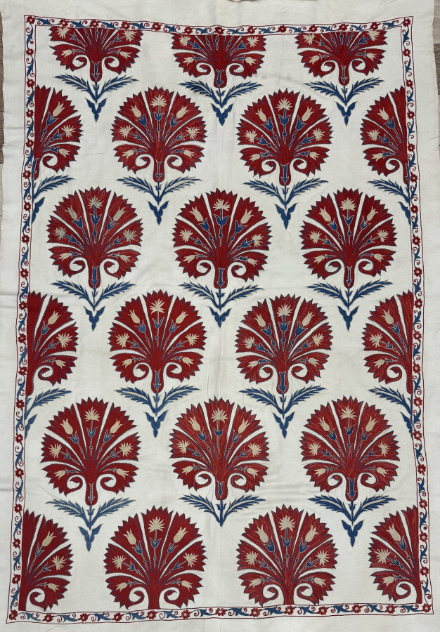 Suzani (100x 145 cm )