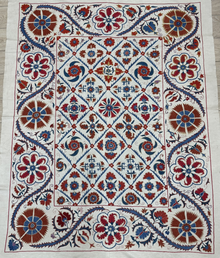 Suzani (100 x 145 cm )